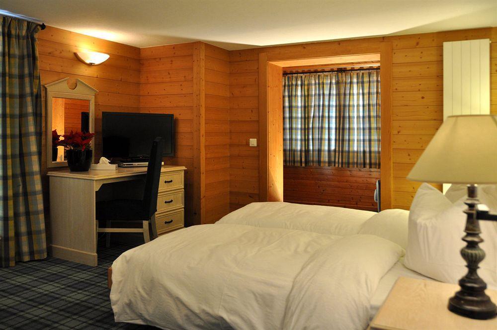 Hotel De La Paix Champéry Екстериор снимка
