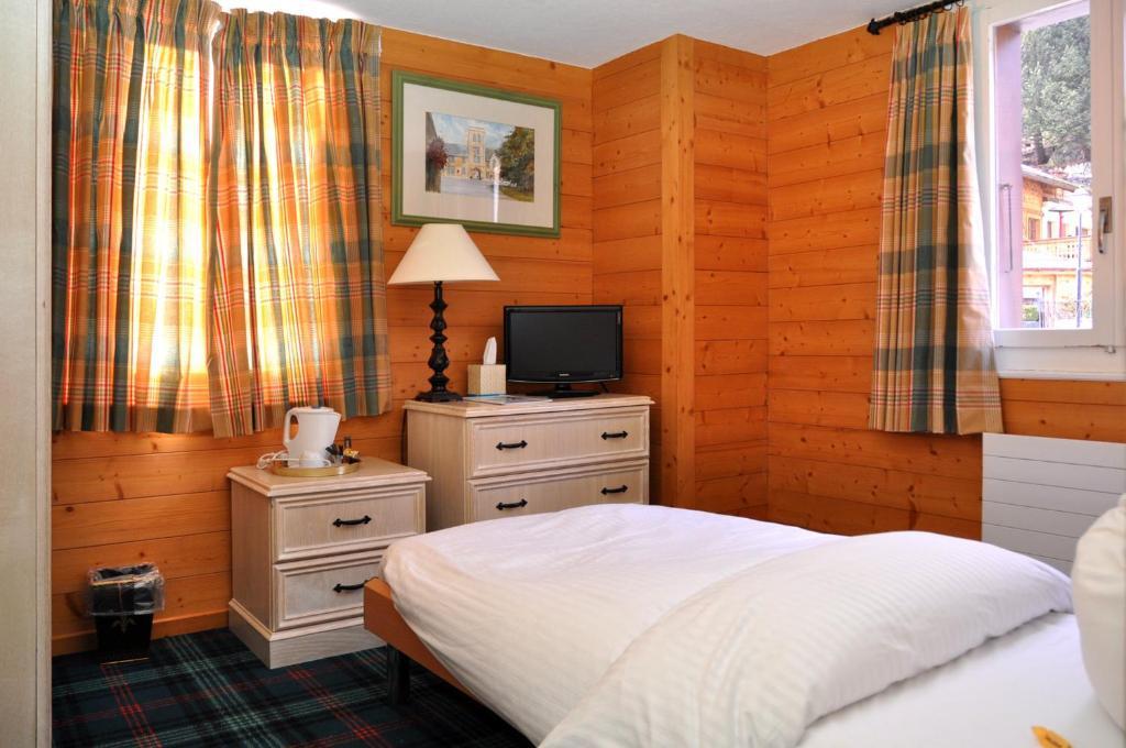 Hotel De La Paix Champéry Стая снимка