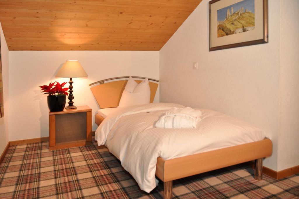 Hotel De La Paix Champéry Стая снимка