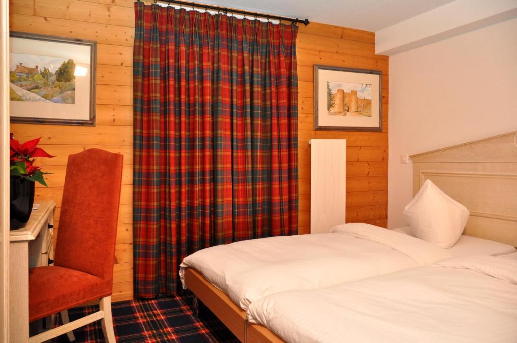 Hotel De La Paix Champéry Стая снимка