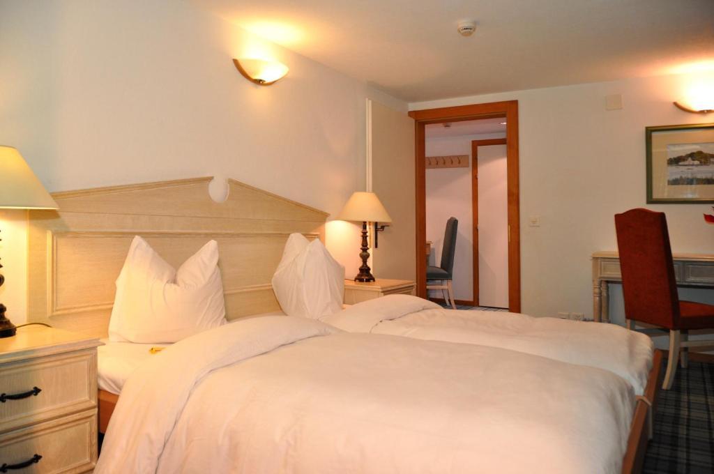Hotel De La Paix Champéry Стая снимка