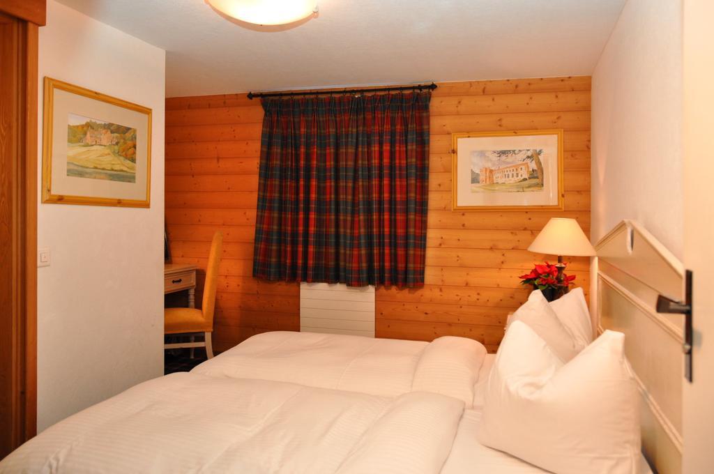 Hotel De La Paix Champéry Стая снимка