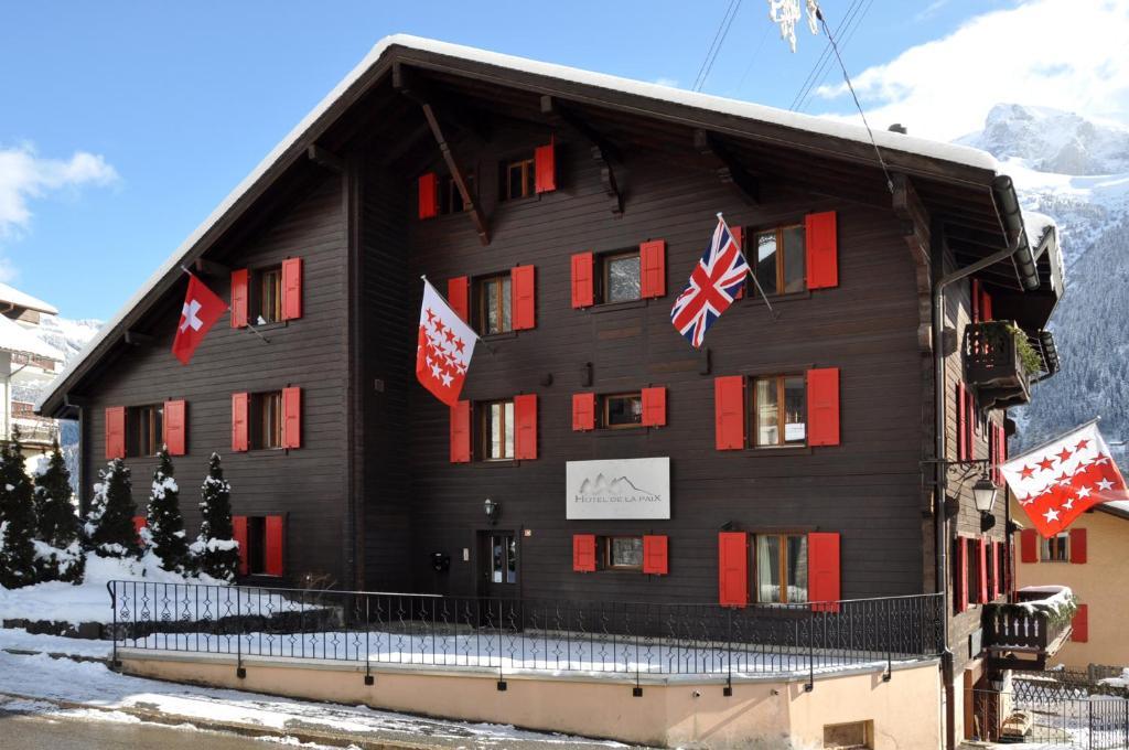 Hotel De La Paix Champéry Екстериор снимка