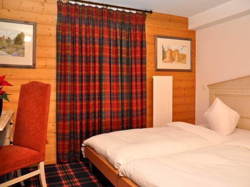 Hotel De La Paix Champéry Екстериор снимка